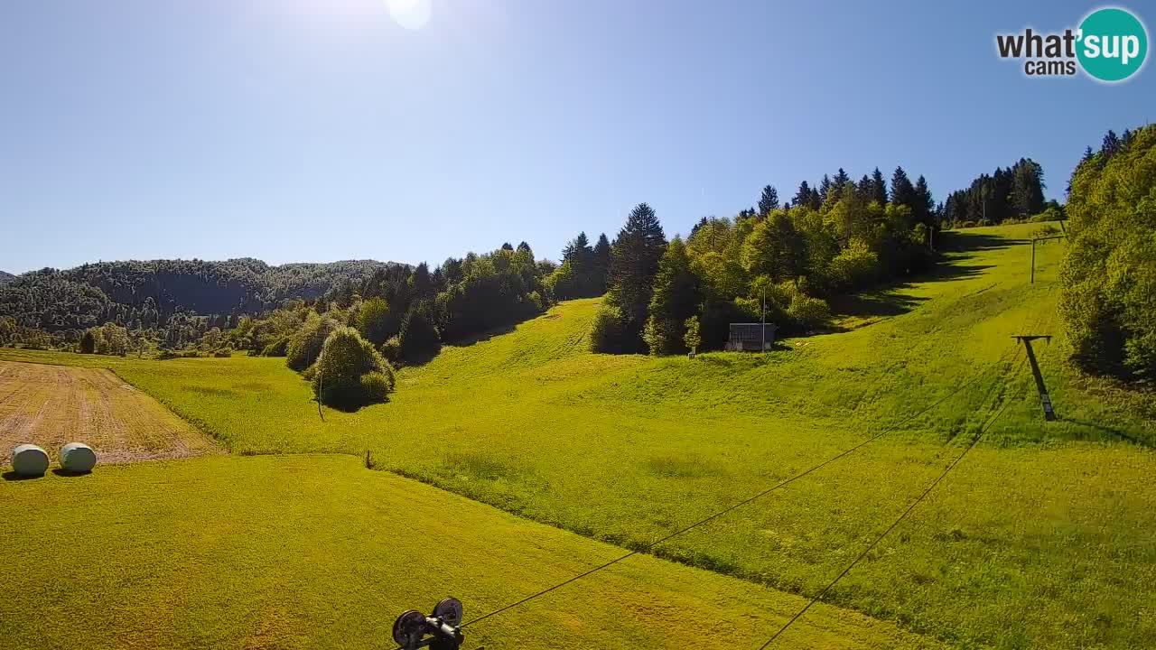 Webcam Smučišče Senožeta – Skigebiet in Srednja Vas bei Bohinj