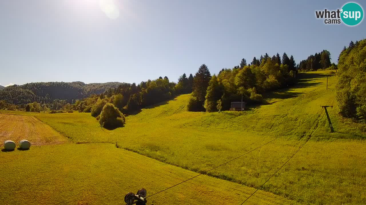 Web kamera Smučišče Senožeta – Skijalište u Srednjoj Vasi kod Bohinja