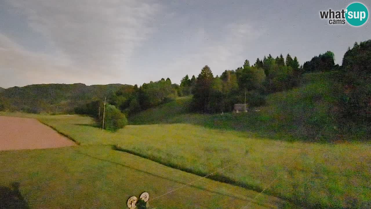 Spletna kamera Smučišče Senožeta – smučarsko središče v Srednji vasi pri Bohinju