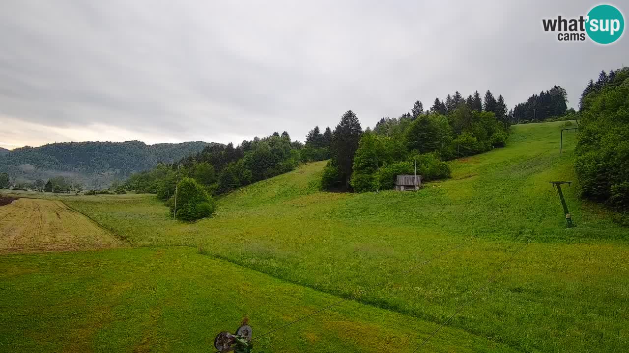 Web kamera Smučišče Senožeta – Skijalište u Srednjoj Vasi kod Bohinja