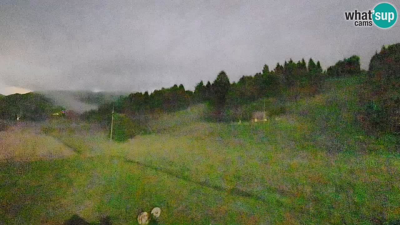 Web kamera Smučišče Senožeta – Skijalište u Srednjoj Vasi kod Bohinja