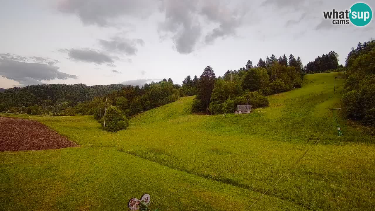 Web kamera Smučišče Senožeta – Skijalište u Srednjoj Vasi kod Bohinja