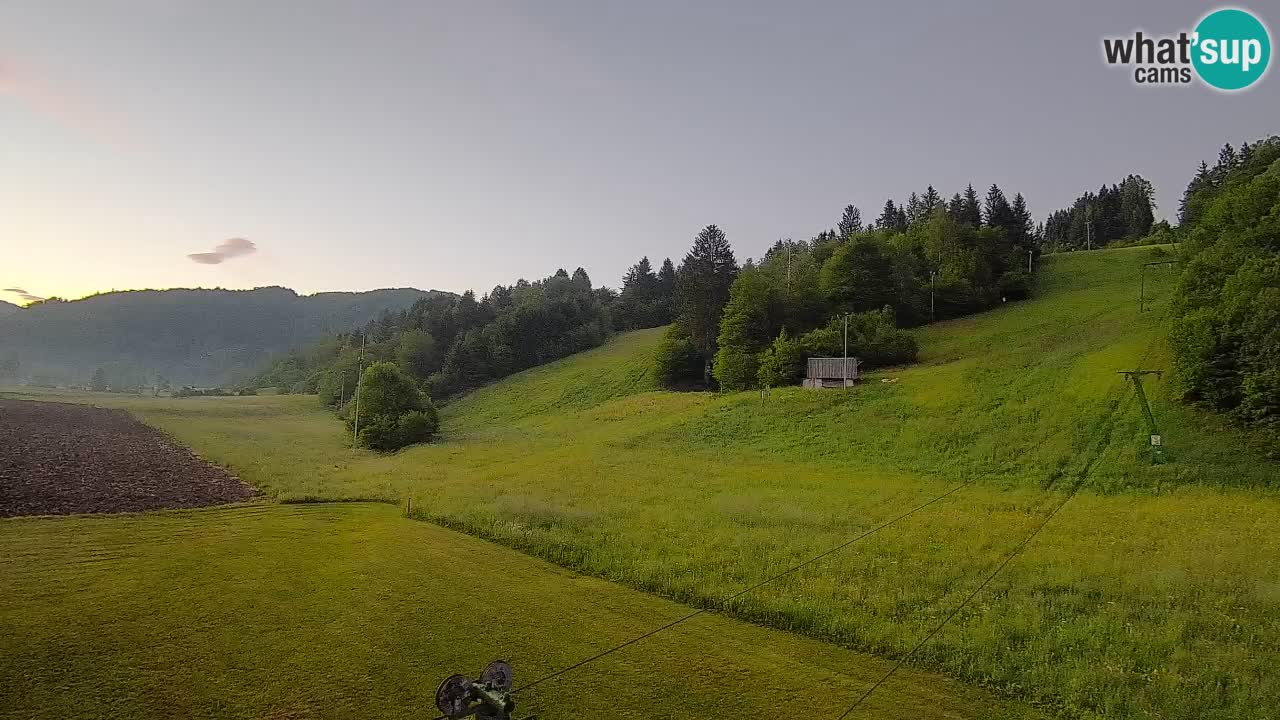 Webcam Smučišče Senožeta – Skigebiet in Srednja Vas bei Bohinj