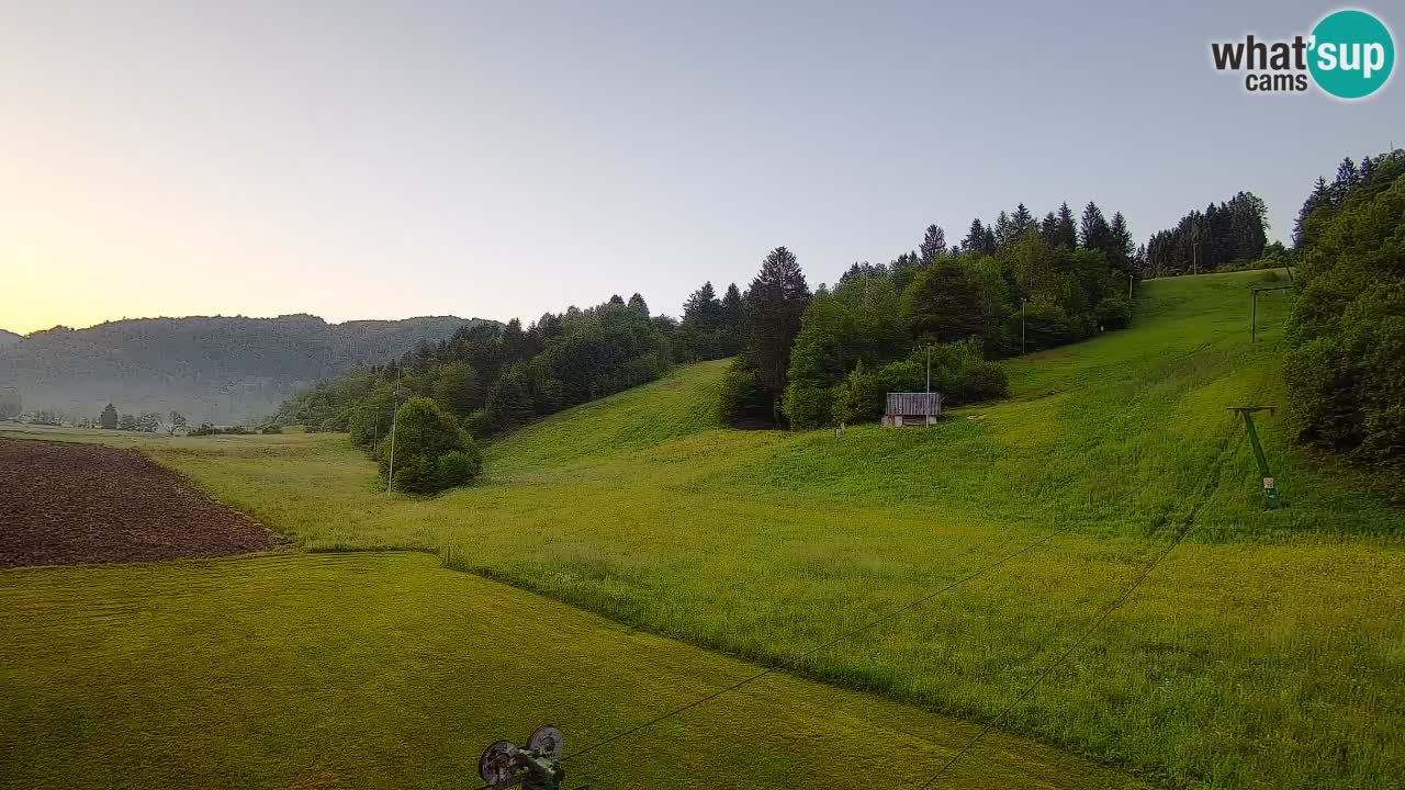 Webcam Smučišče Senožeta – Skigebiet in Srednja Vas bei Bohinj