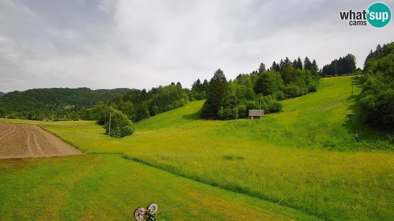 Web kamera Smučišče Senožeta – Skijalište u Srednjoj Vasi kod Bohinja