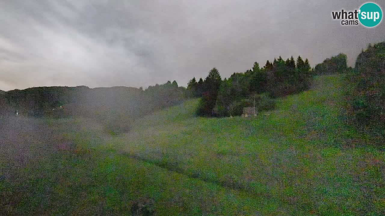 Web kamera Smučišče Senožeta – Skijalište u Srednjoj Vasi kod Bohinja