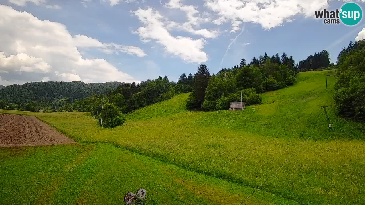 Spletna kamera Smučišče Senožeta – smučarsko središče v Srednji vasi pri Bohinju