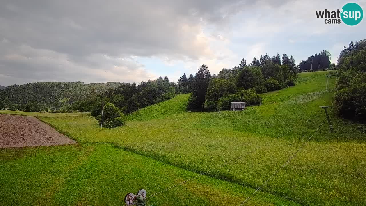 Webcam Smučišče Senožeta – Skigebiet in Srednja Vas bei Bohinj