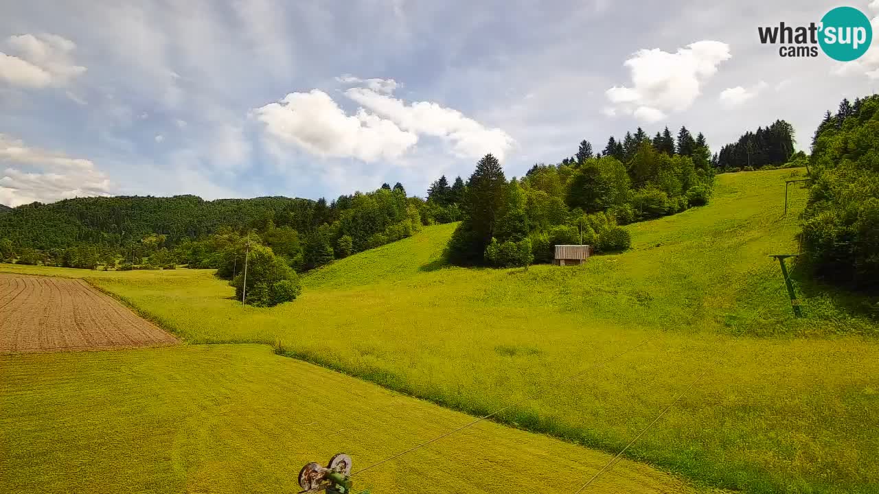Web kamera Smučišče Senožeta – Skijalište u Srednjoj Vasi kod Bohinja