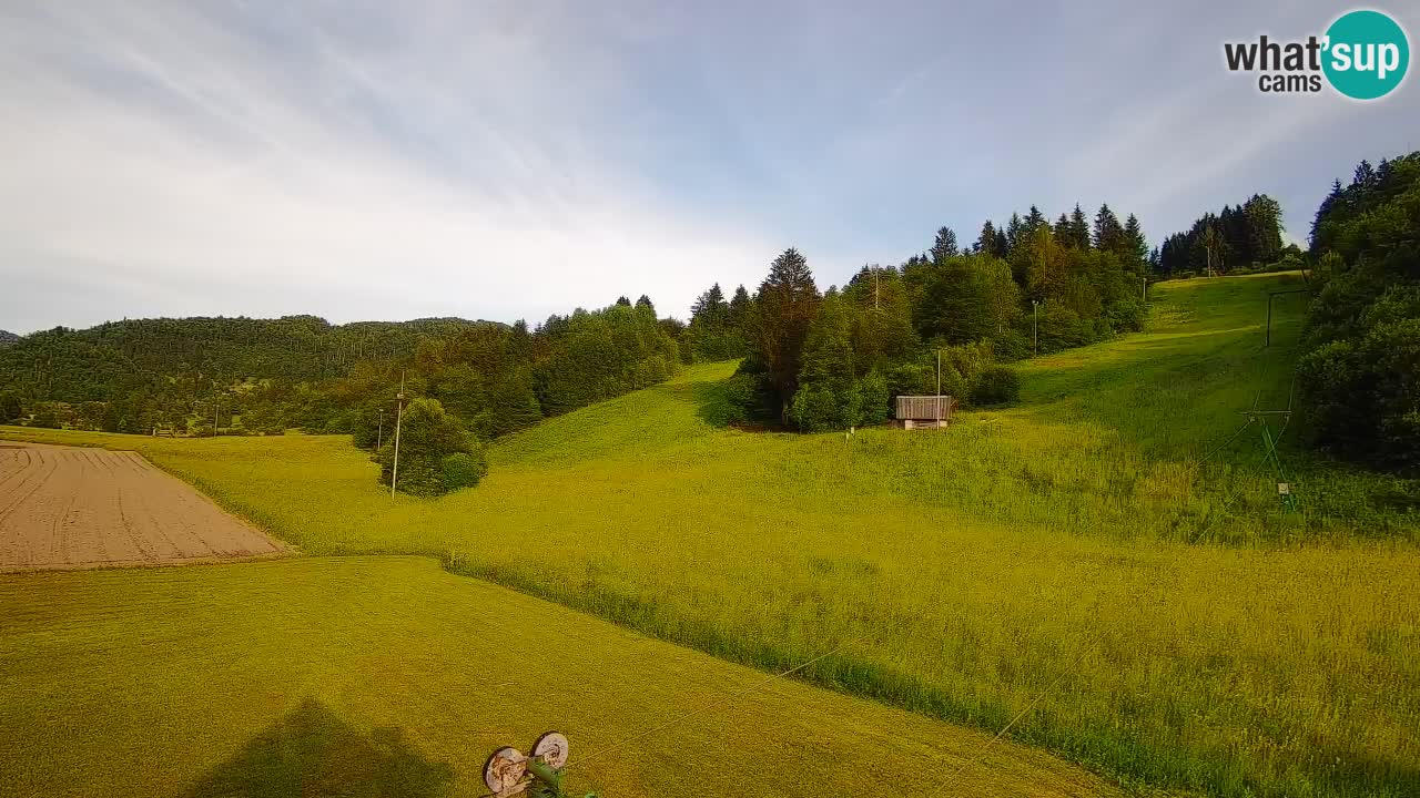 Webcam Smučišče Senožeta – Skigebiet in Srednja Vas bei Bohinj