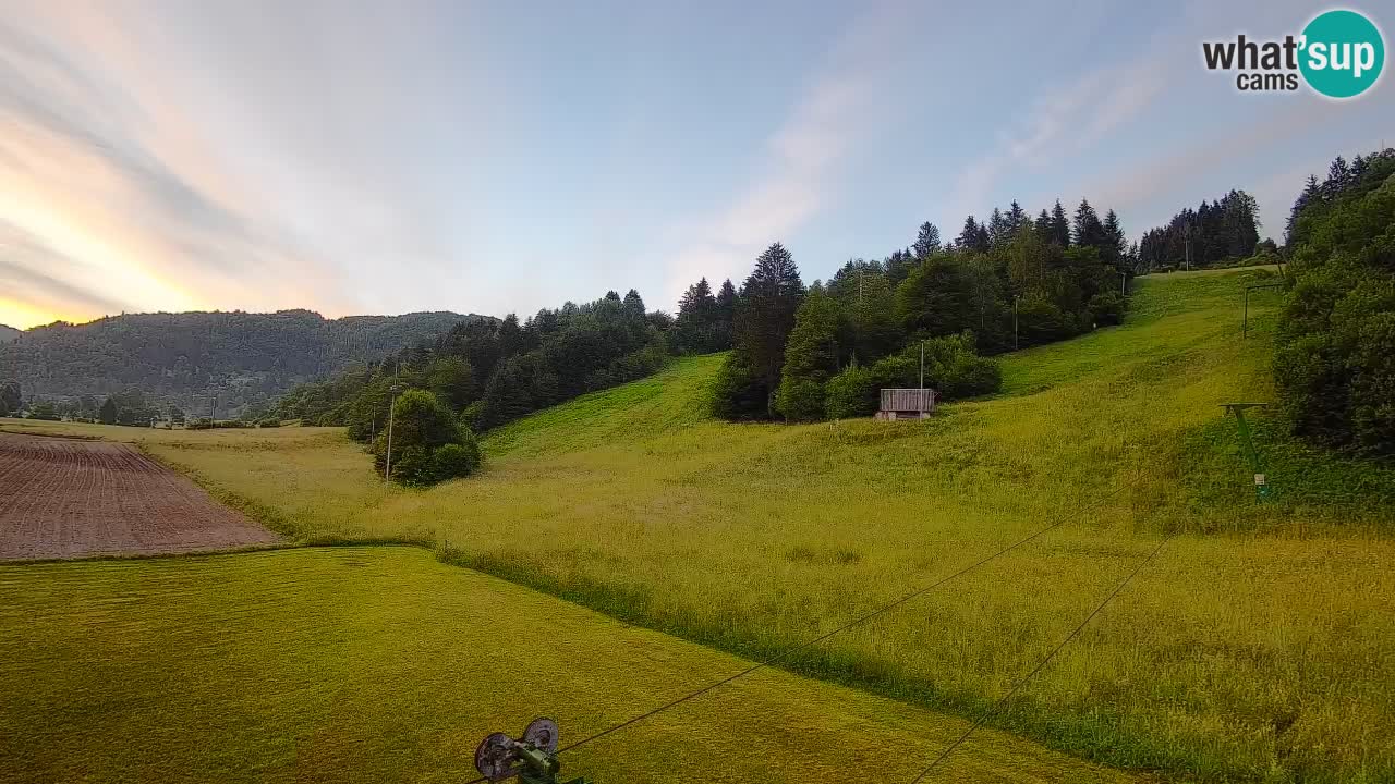 Web kamera Smučišče Senožeta – Skijalište u Srednjoj Vasi kod Bohinja