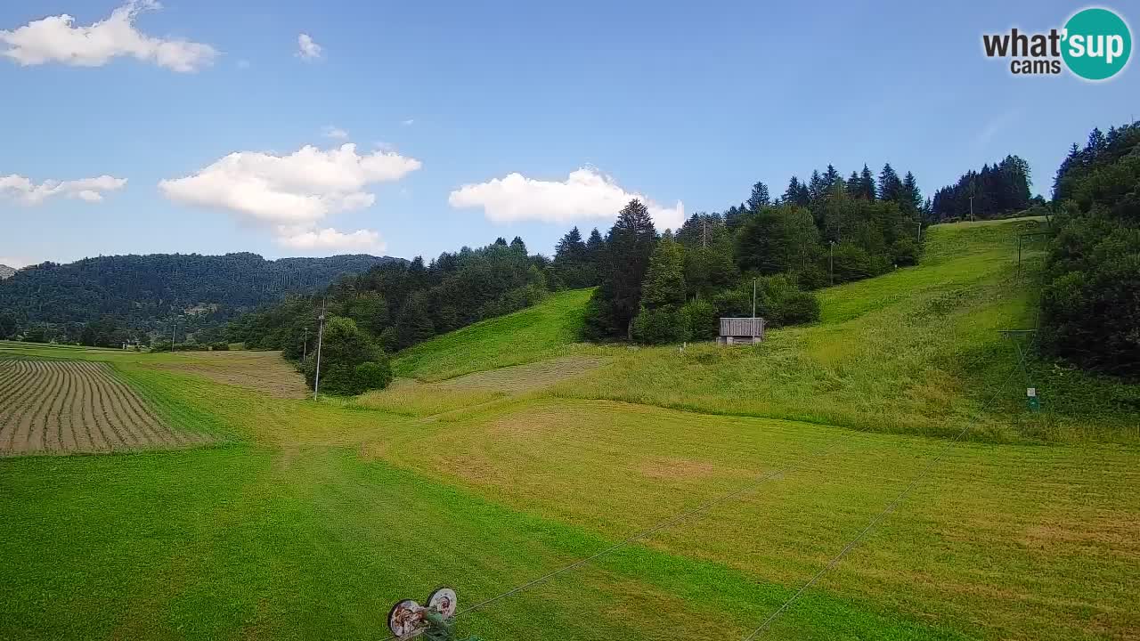 Spletna kamera Smučišče Senožeta – smučarsko središče v Srednji vasi pri Bohinju