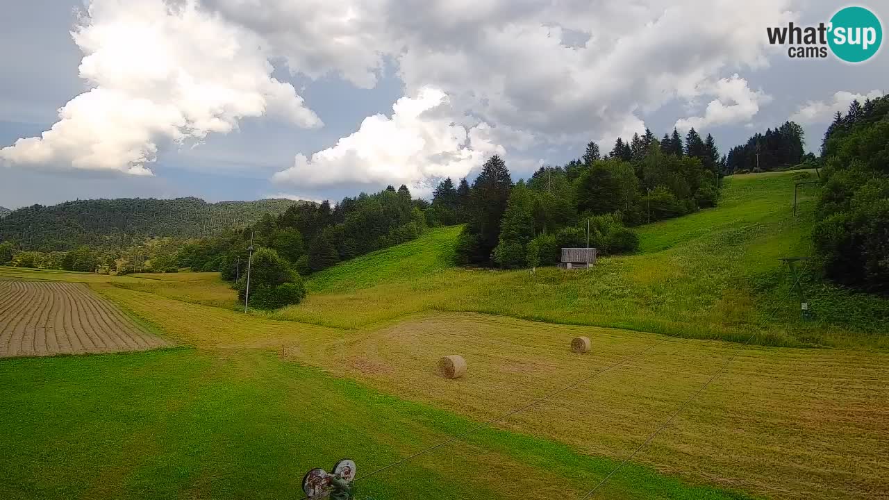 Webcam Smučišče Senožeta – Skigebiet in Srednja Vas bei Bohinj