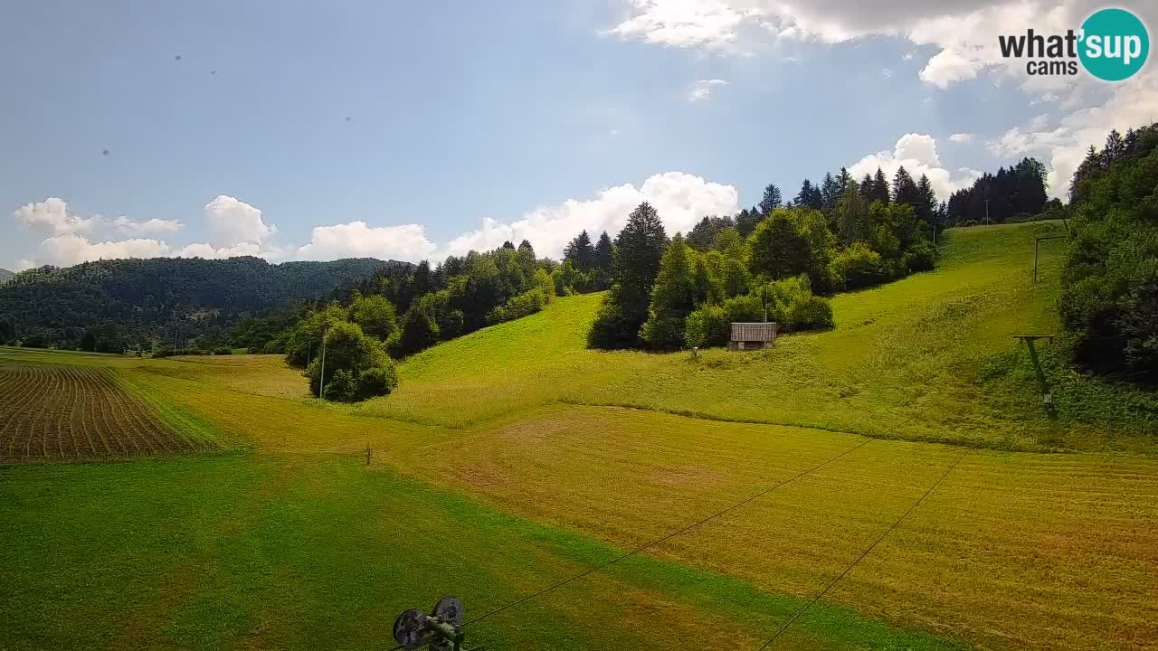 Spletna kamera Smučišče Senožeta – smučarsko središče v Srednji vasi pri Bohinju