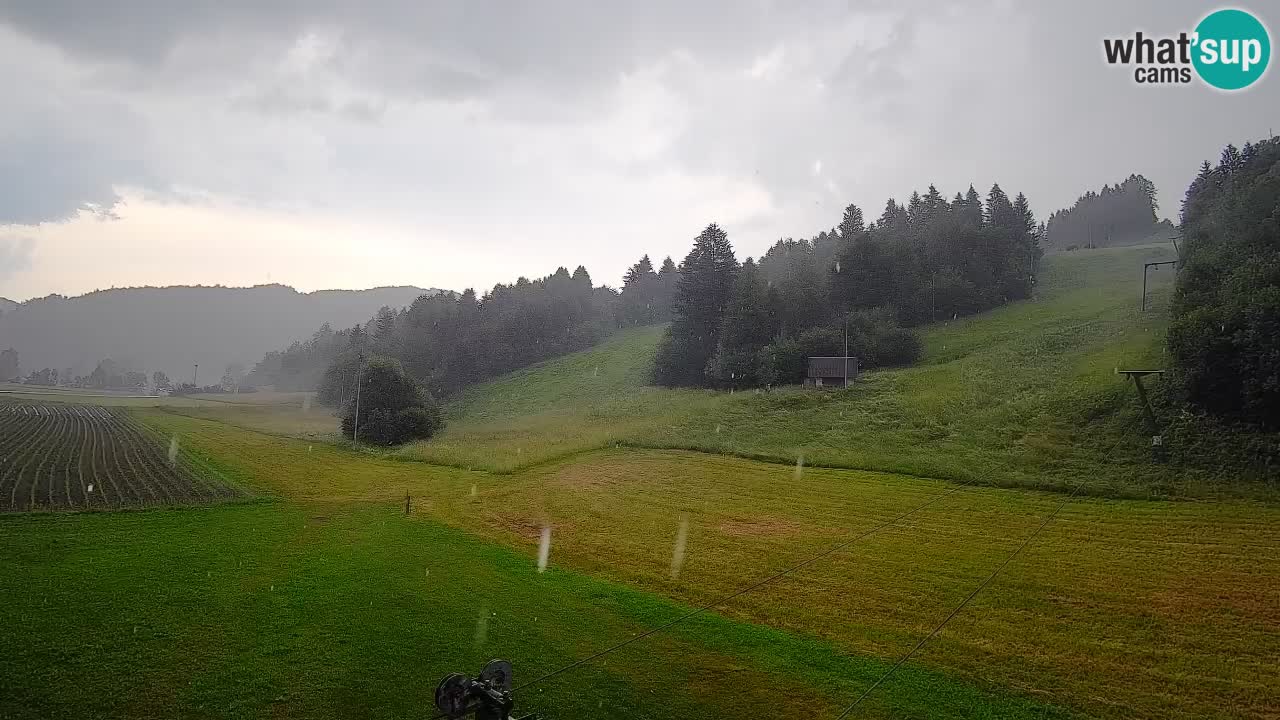 Web kamera Smučišče Senožeta – Skijalište u Srednjoj Vasi kod Bohinja