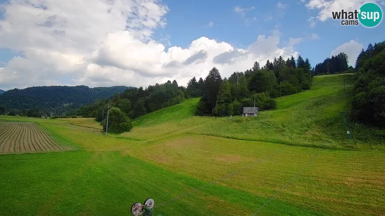 Spletna kamera Smučišče Senožeta – smučarsko središče v Srednji vasi pri Bohinju