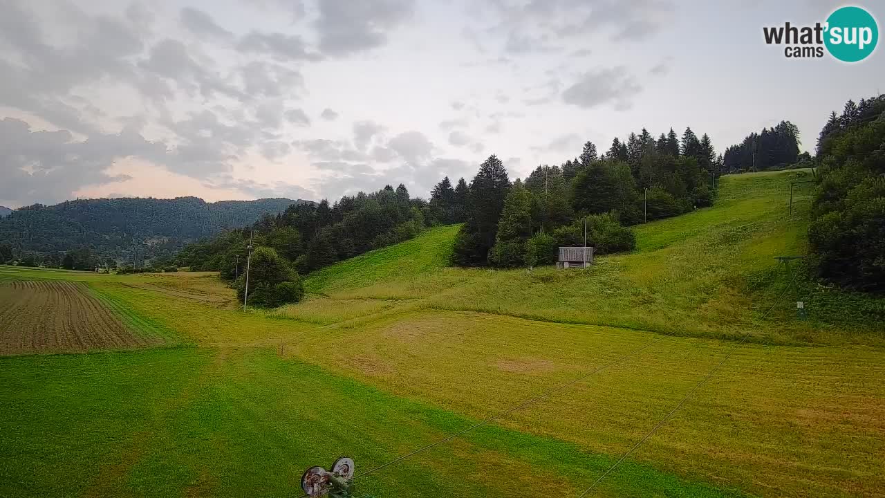 Webcam Smučišče Senožeta – Skigebiet in Srednja Vas bei Bohinj