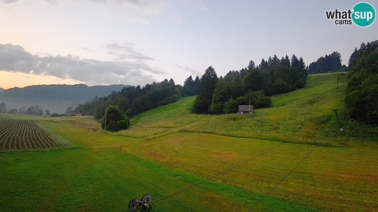 Web kamera Smučišče Senožeta – Skijalište u Srednjoj Vasi kod Bohinja
