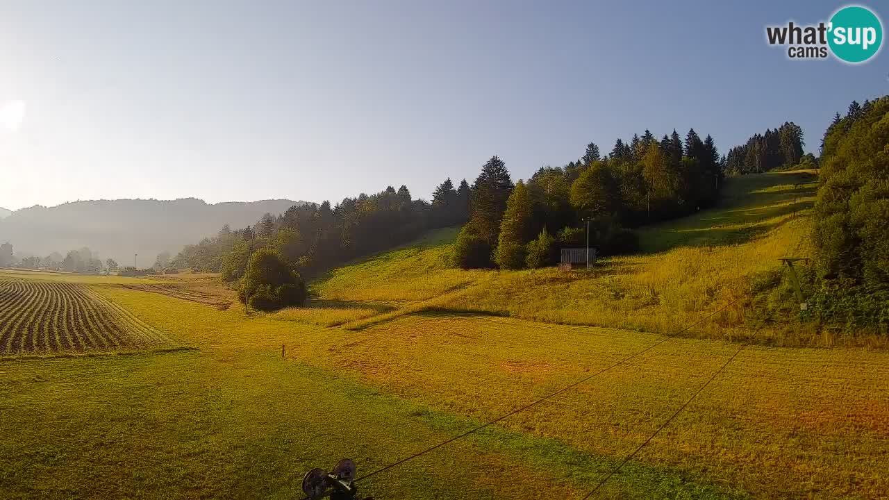 Web kamera Smučišče Senožeta – Skijalište u Srednjoj Vasi kod Bohinja