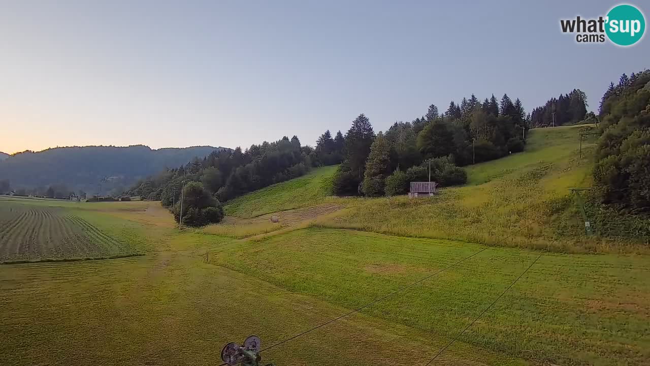 Webcam Smučišče Senožeta – Skigebiet in Srednja Vas bei Bohinj