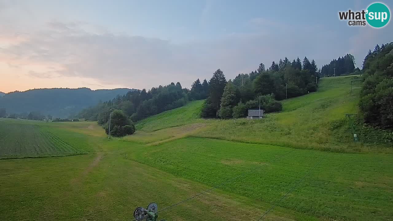 Webcam Smučišče Senožeta – Skigebiet in Srednja Vas bei Bohinj