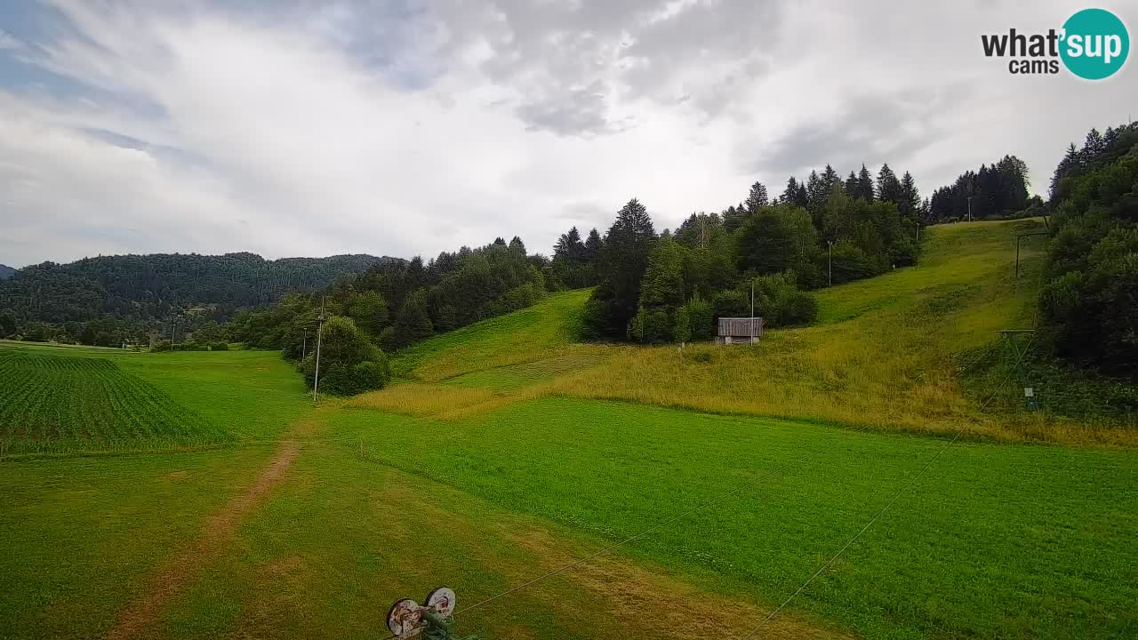 Spletna kamera Smučišče Senožeta – smučarsko središče v Srednji vasi pri Bohinju