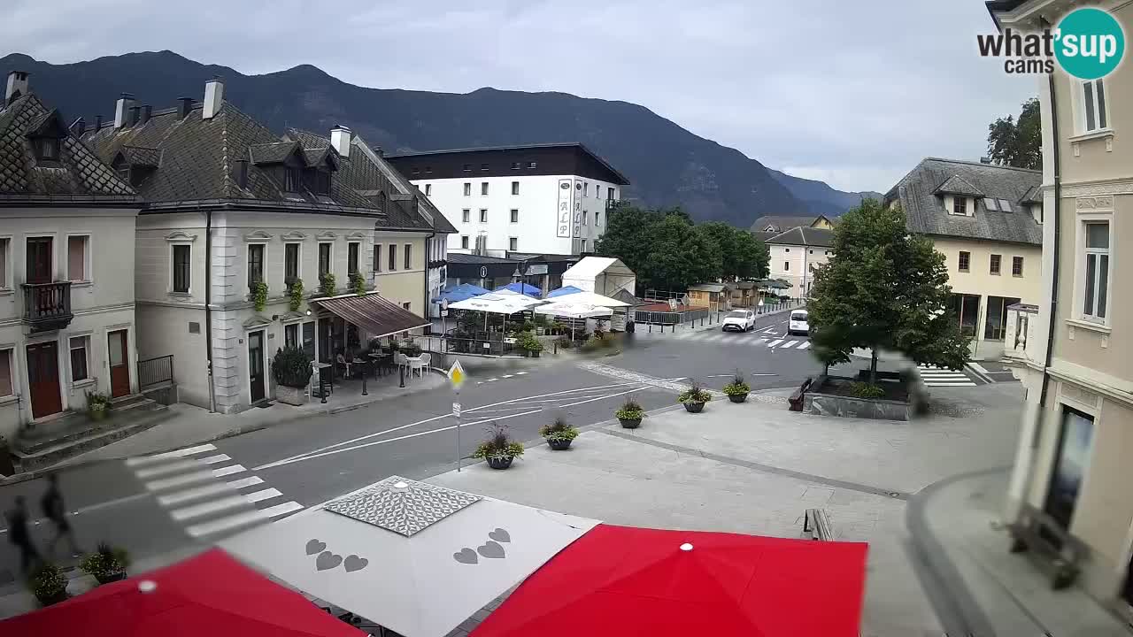 Place centrale à Bovec