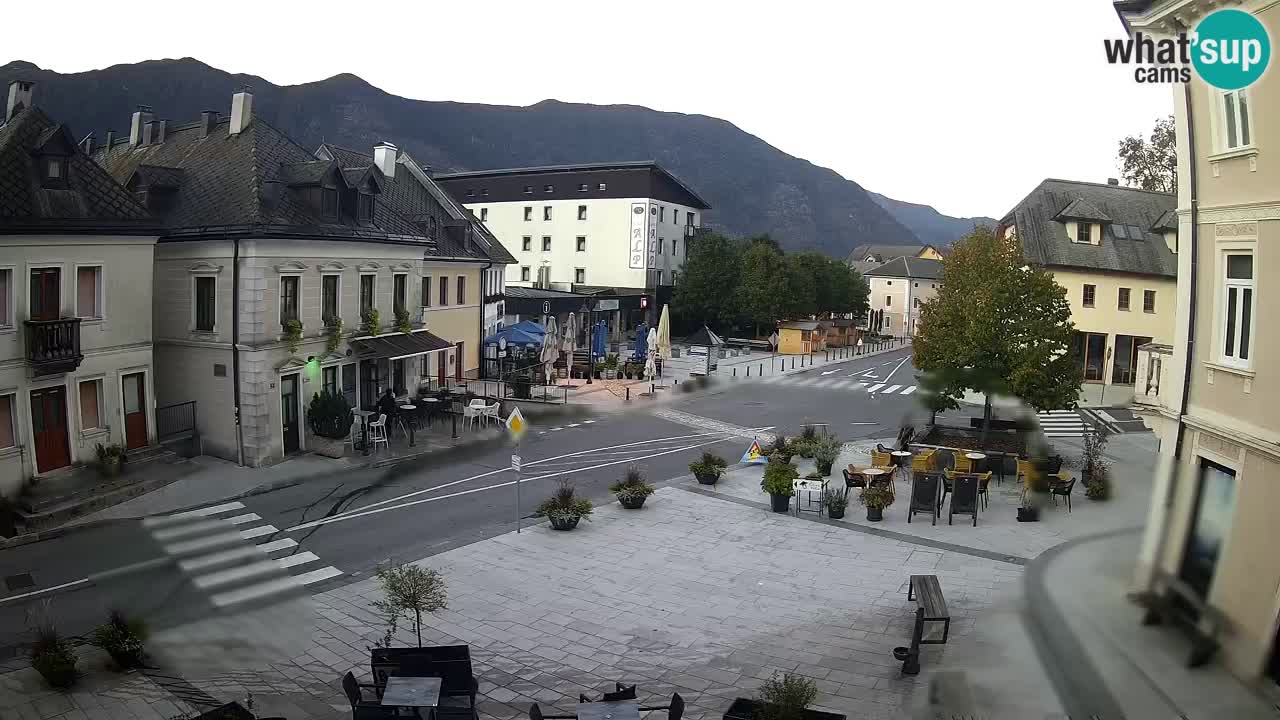 Place centrale à Bovec