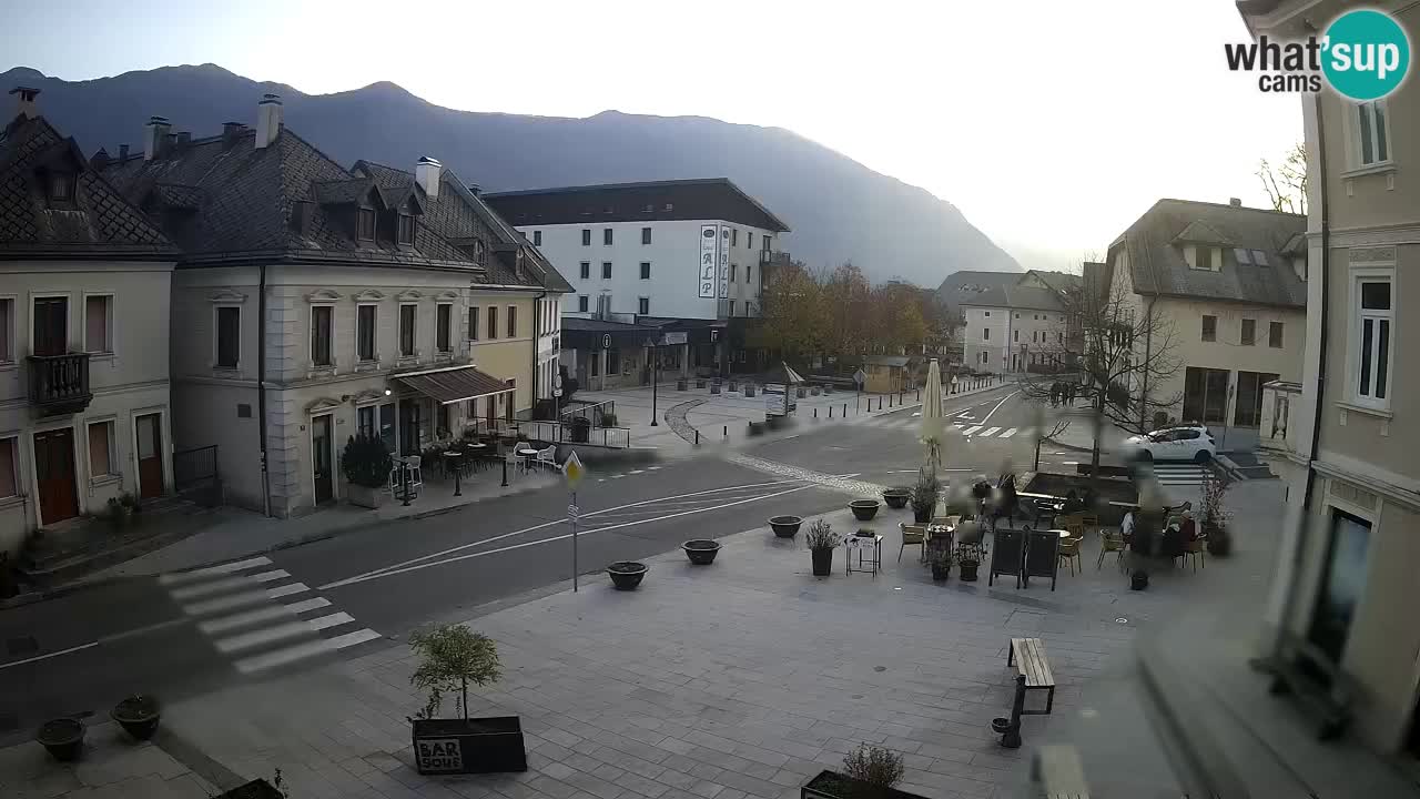 Place centrale à Bovec