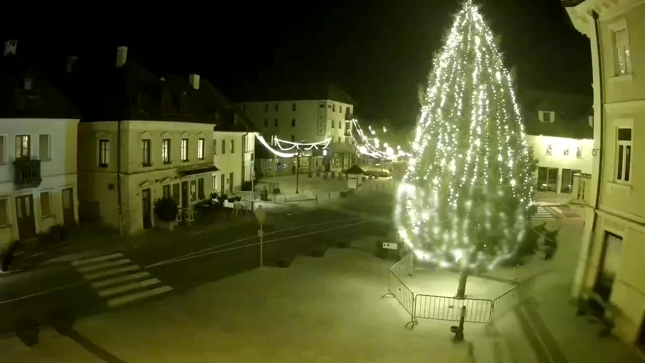 Place centrale à Bovec