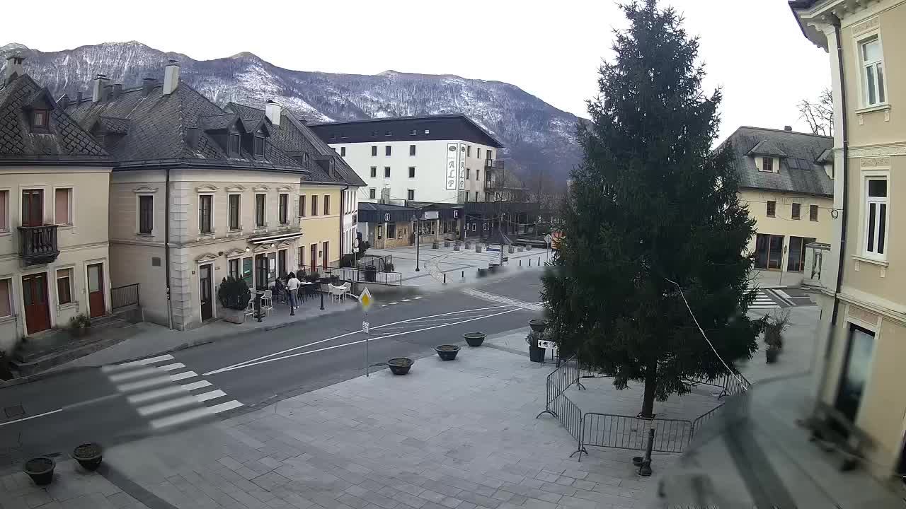 Place centrale à Bovec