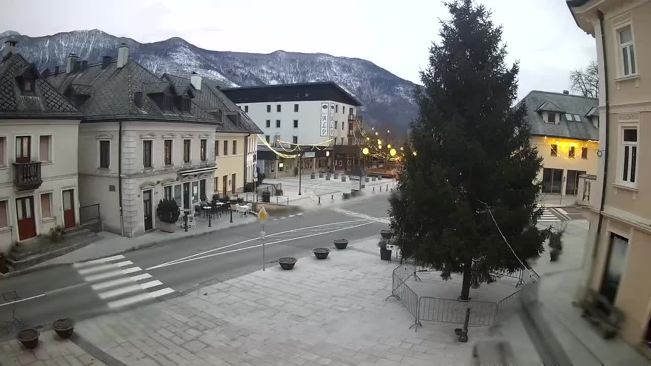 Place centrale à Bovec