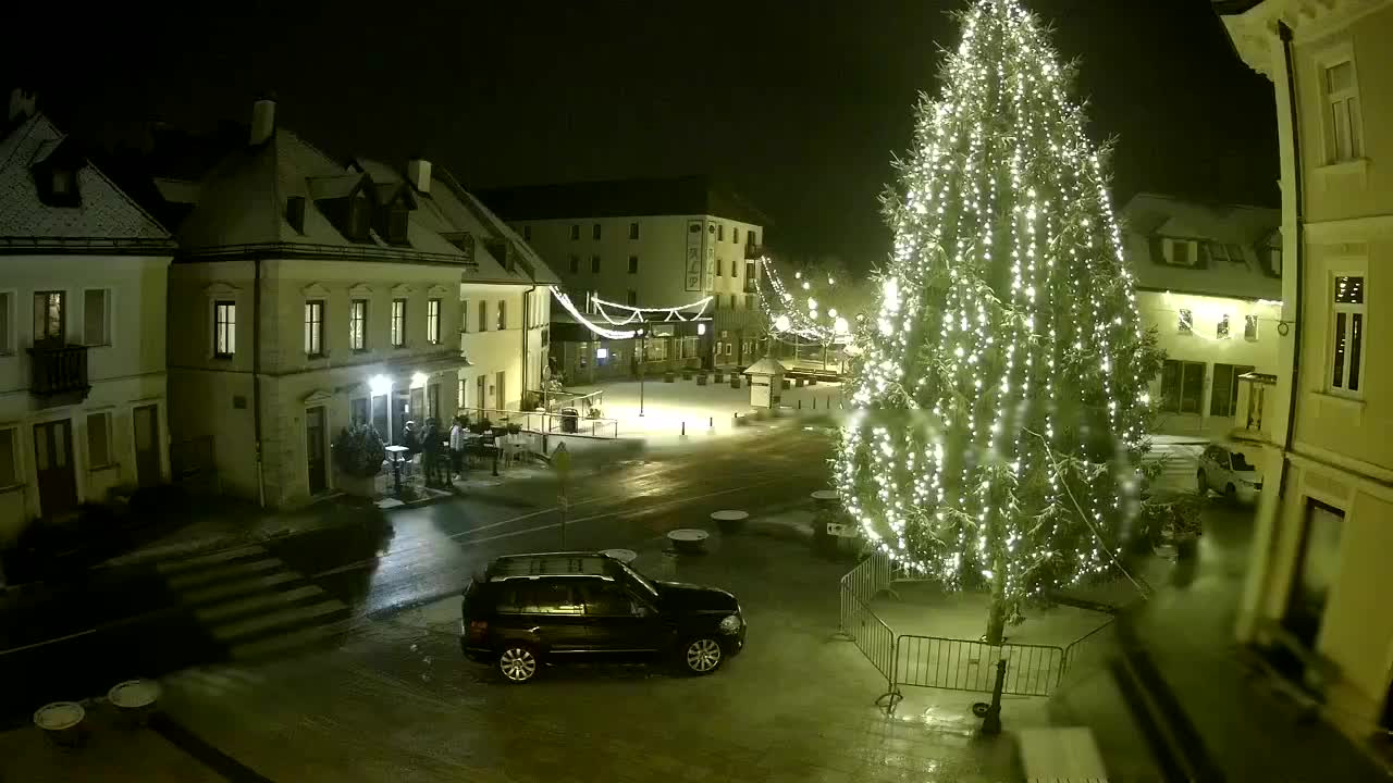 Place centrale à Bovec