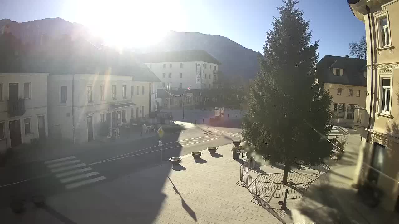 Place centrale à Bovec