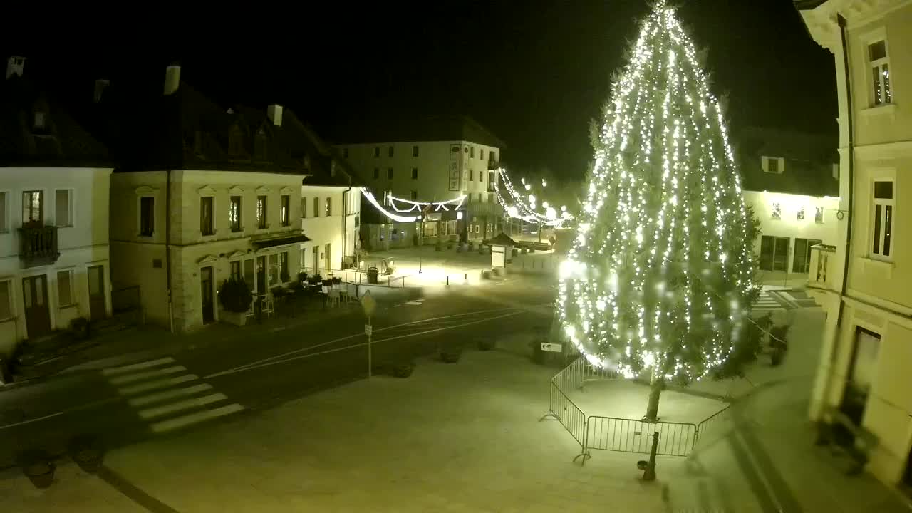 Place centrale à Bovec