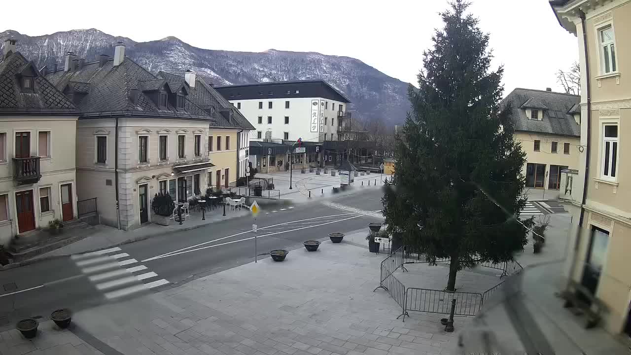 Place centrale à Bovec