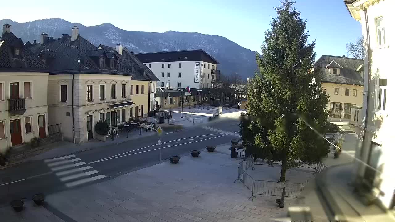 Place centrale à Bovec