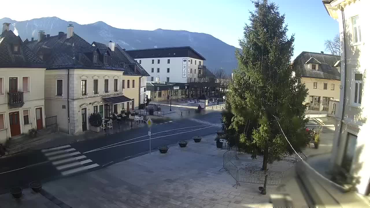 Place centrale à Bovec