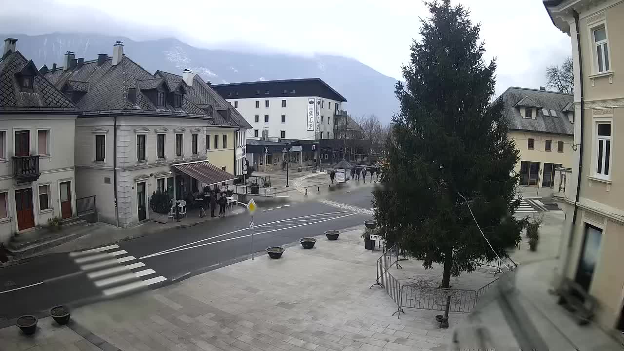 Place centrale à Bovec