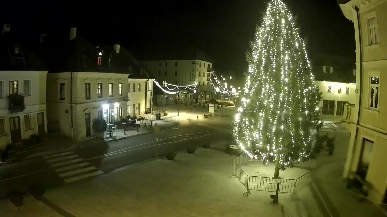 Place centrale à Bovec