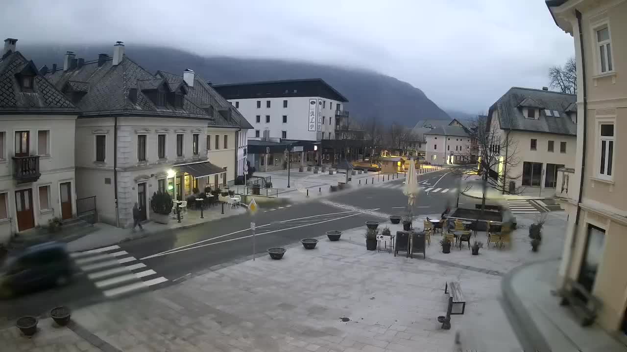 Place centrale à Bovec