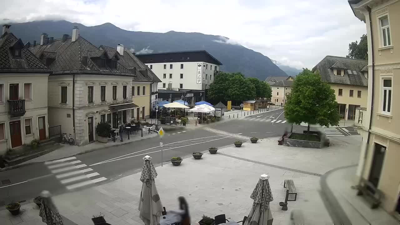 Place centrale à Bovec