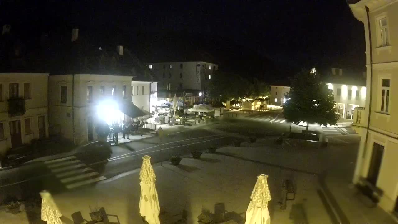 Place centrale à Bovec