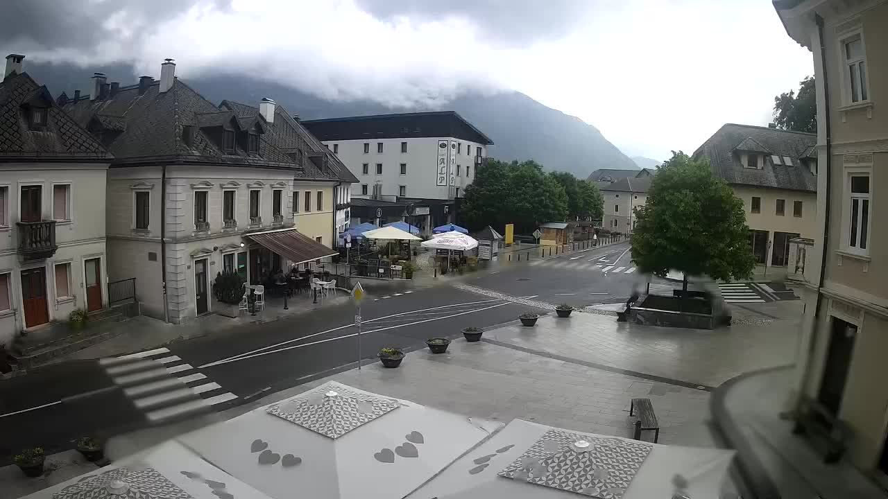 Place centrale à Bovec