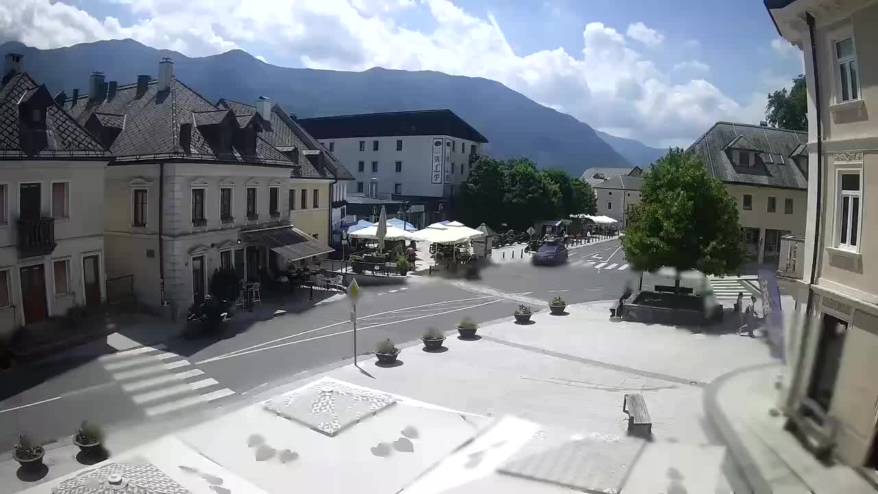 Glavni trg v Bovcu