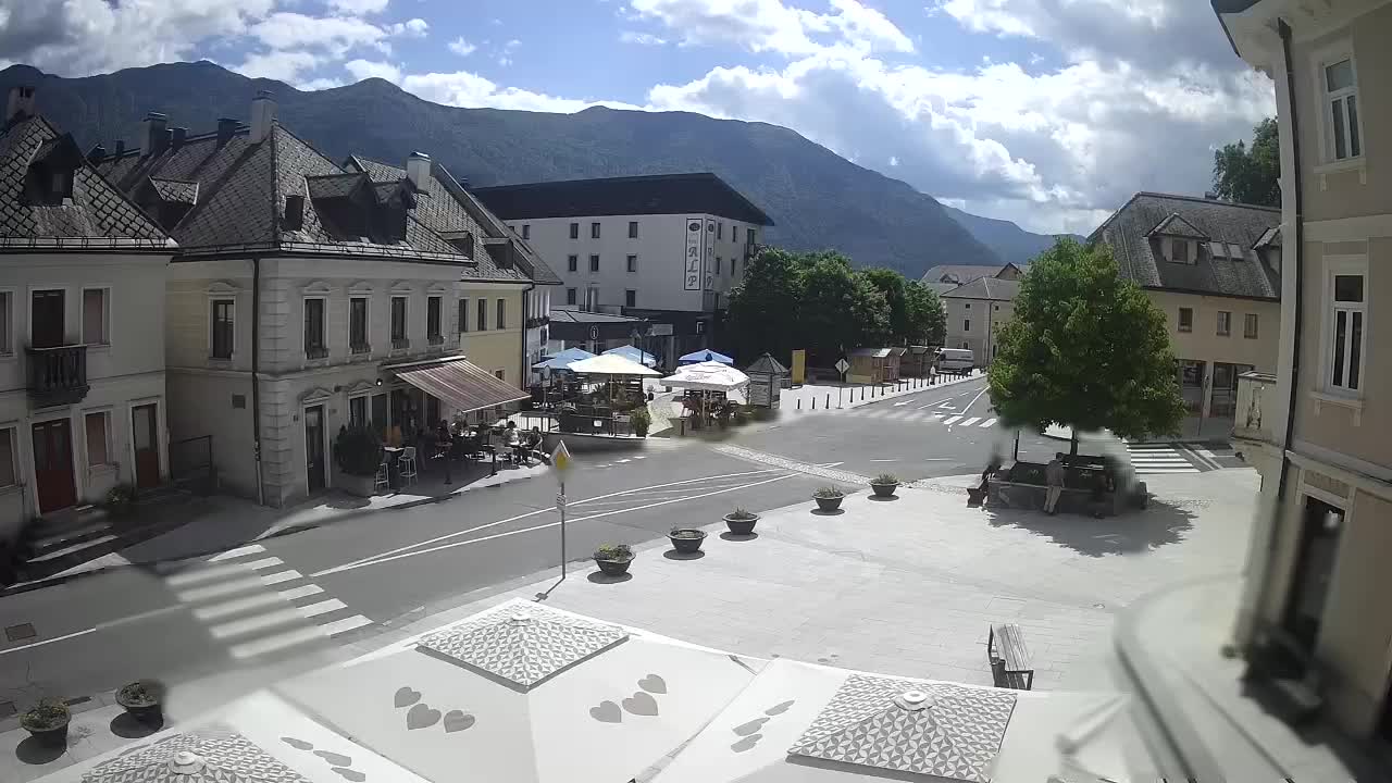 Place centrale à Bovec
