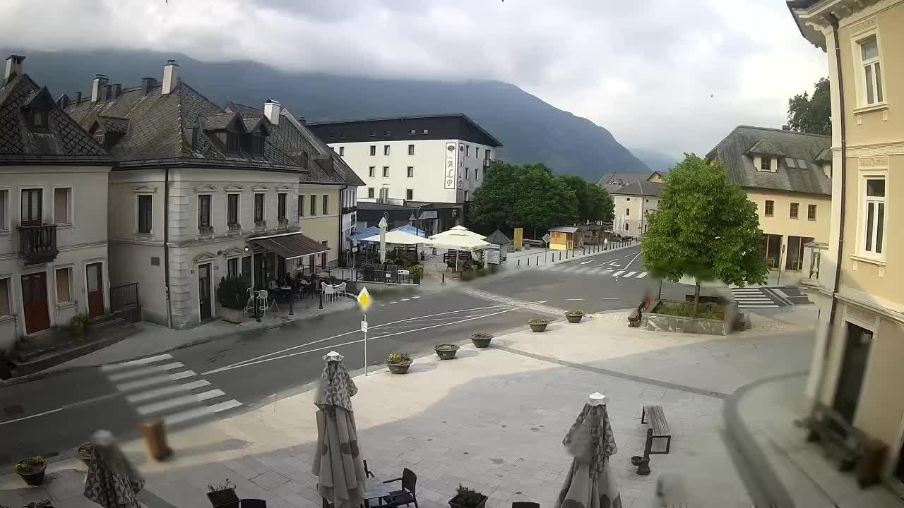 Place centrale à Bovec