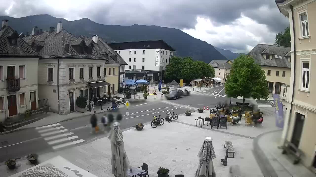 Glavni trg u Bovcu