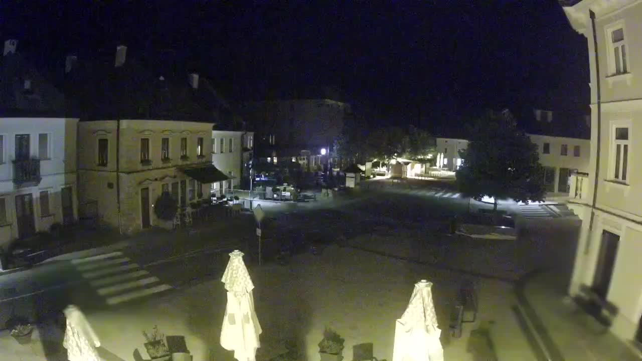Place centrale à Bovec