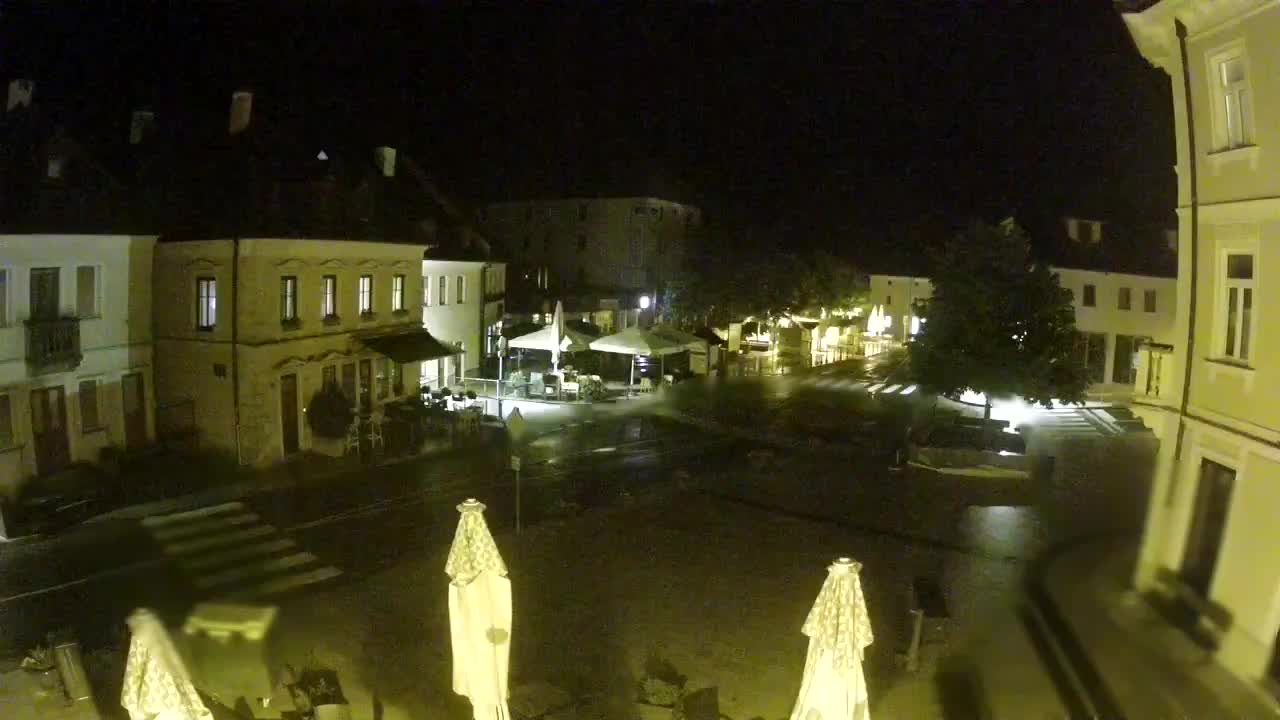 Place centrale à Bovec